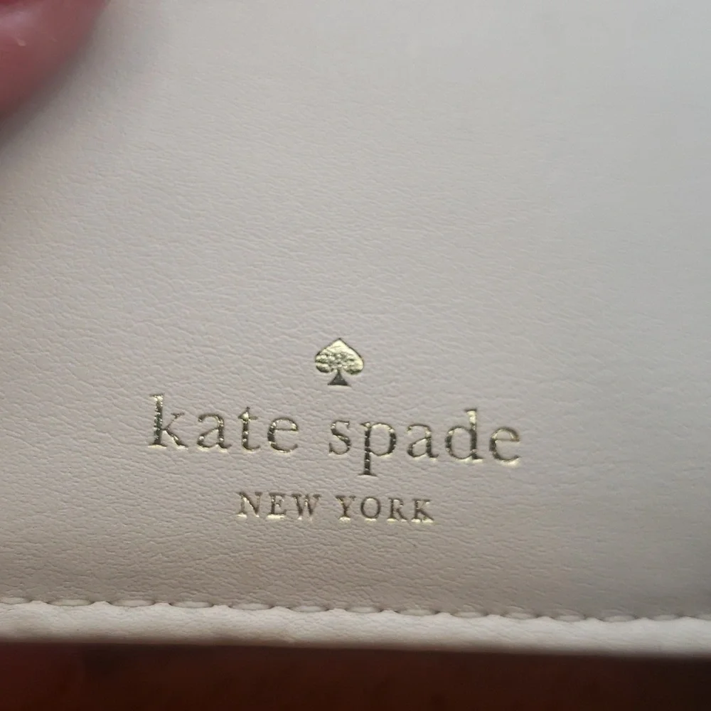 Kate Spade - Picture 6 of 8